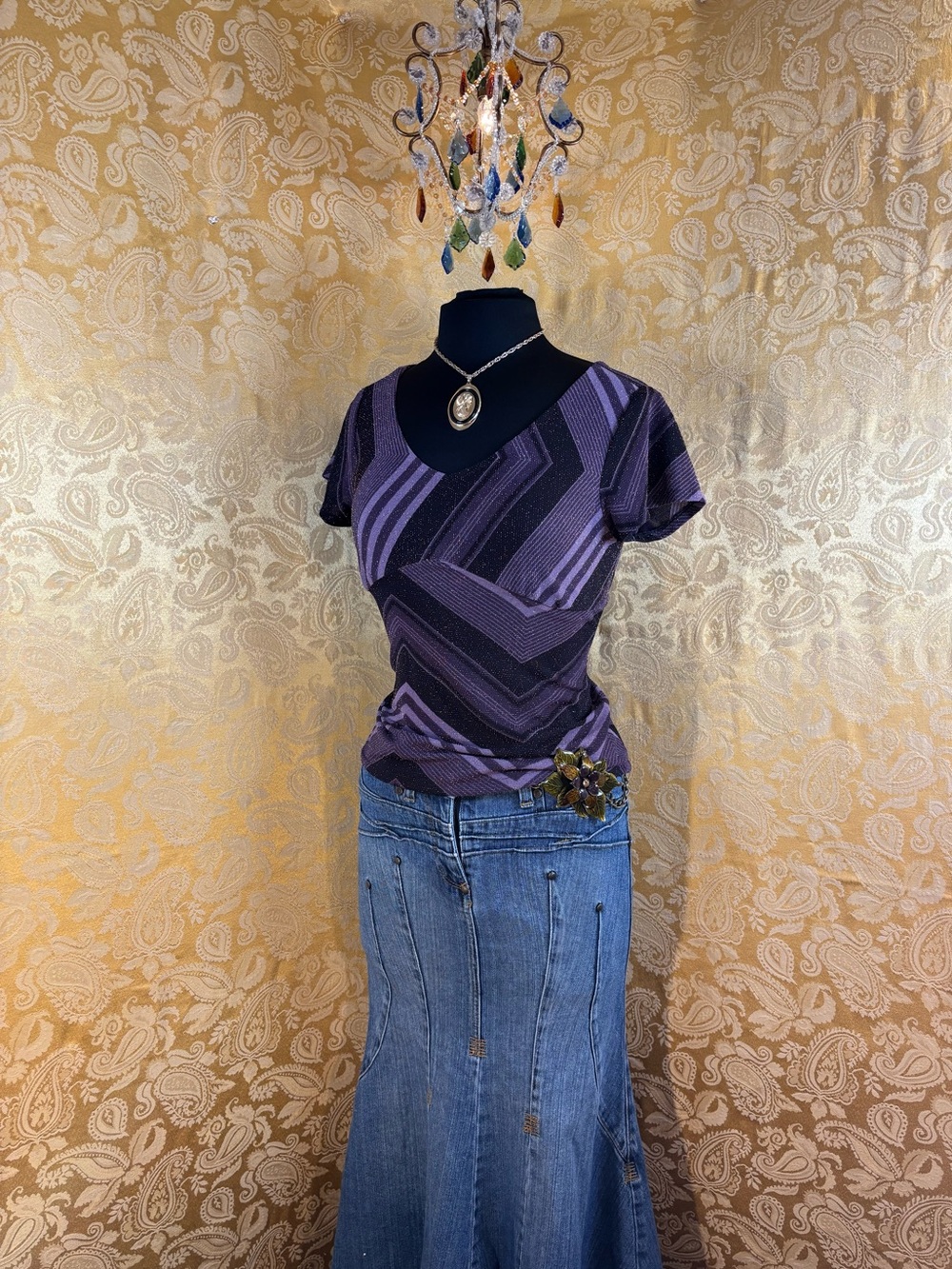 ✨Vintage Y2K Purple Geometric Gold Shimmer Top✨